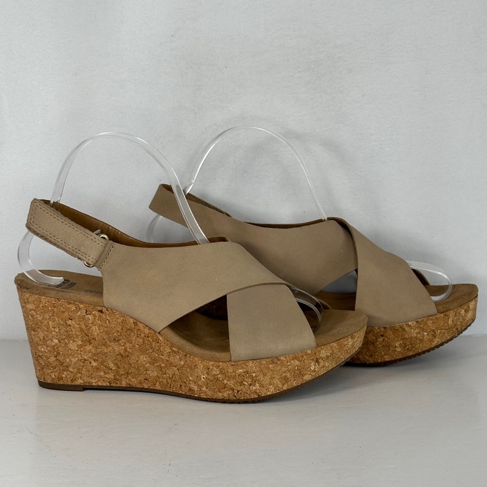 Clarks Annadel Eirwyn Wedge Sandals Nubuck Lightweight Bohemian‎ Sz 9 1/2